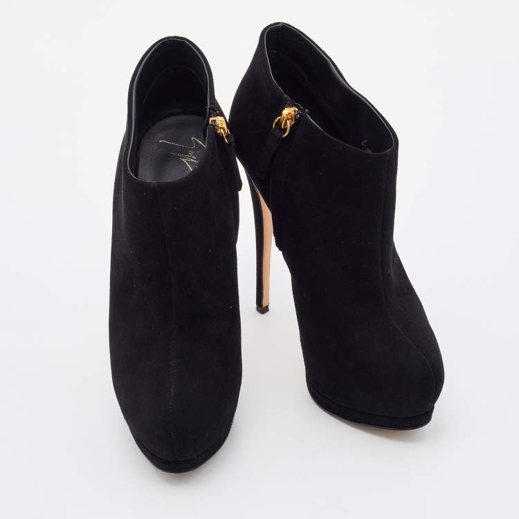 Pre Owned Giuseppe Zanotti Black Suede Platform Booties Size 37.5