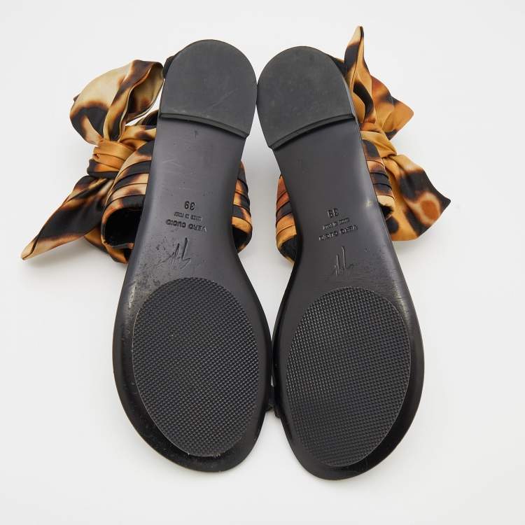 Pre Owned Giuseppe Zanotti Black/Beige Suede and Fabric Bow Ankle Strap Flat Sandals Size 39