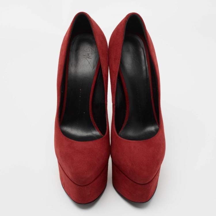 Pre Owned Giuseppe Zanotti Red Suede Platform Pumps Size 35