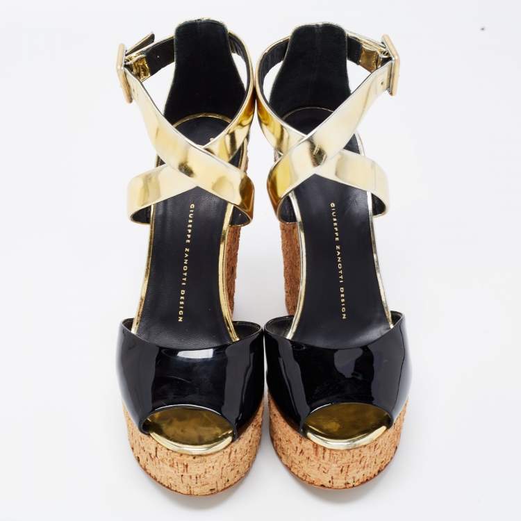 Pre Owned Giuseppe Zanotti Black/Gold Patent Leather Wedge Sandals Size 39