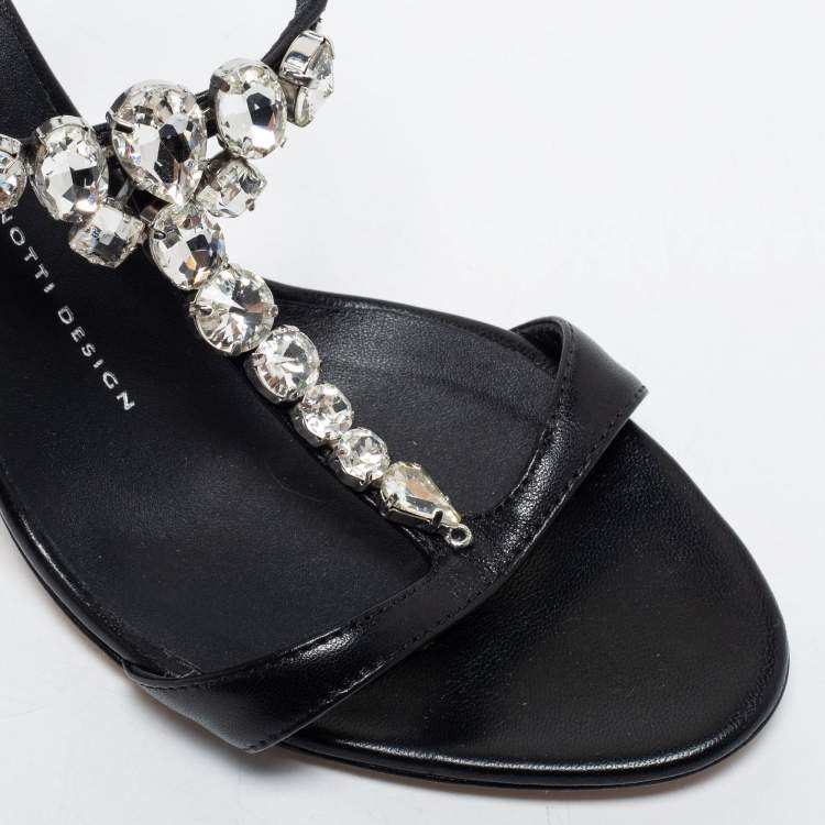 Pre Owned Giuseppe Zanotti Black Leather Crystal Embellished T-Strap Sandals Size 37.5