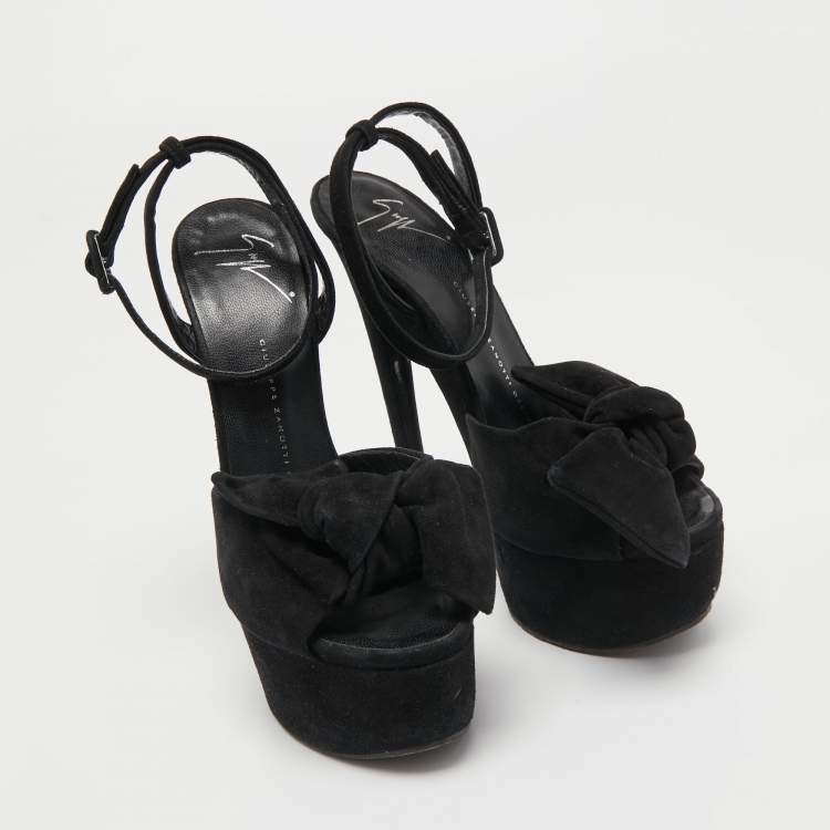 مملوكة مسبقًا Giuseppe Zanotti Black Suede Platform Ankle Strap Sandals Size 38