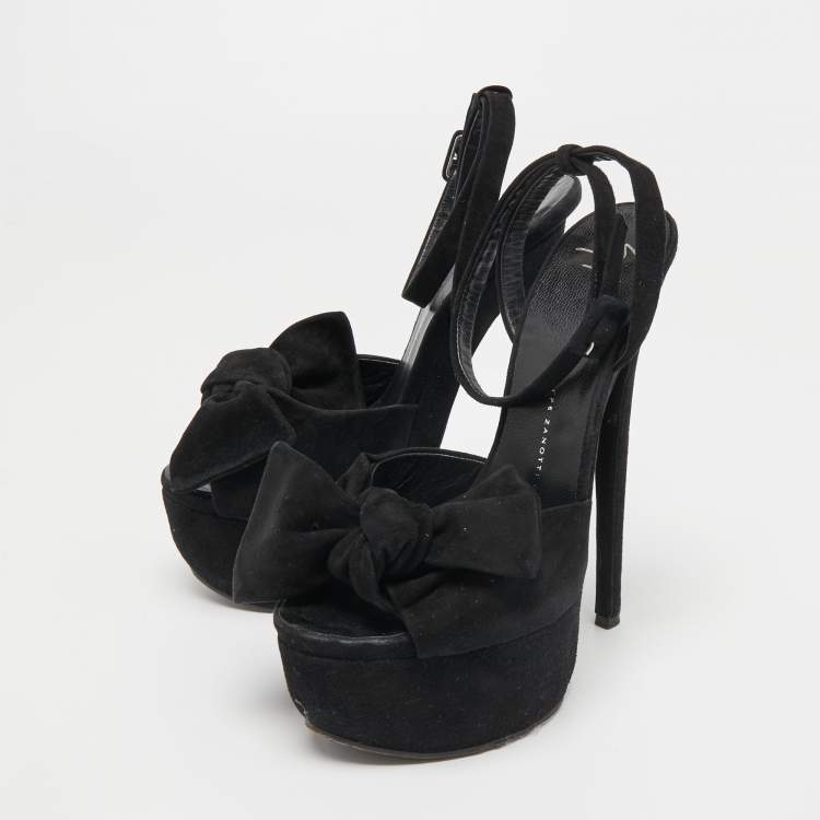 مملوكة مسبقًا Giuseppe Zanotti Black Suede Platform Ankle Strap Sandals Size 38