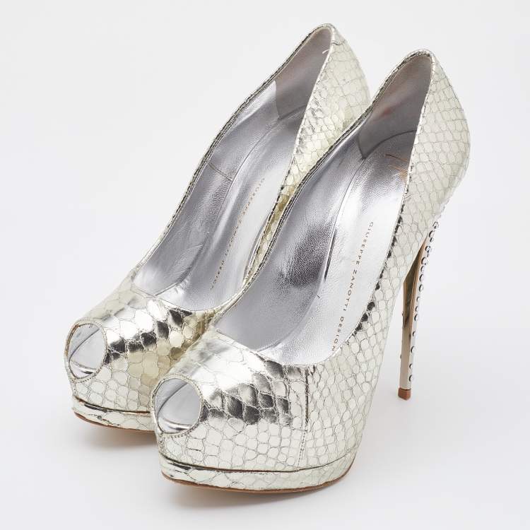Pre Owned Giuseppe Zanotti Silver Python Embossed Leather Peep Toe Platform Pumps Size 38.5