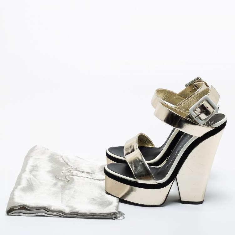 Pre Owned Giuseppe Zanotti Gold Leather Platform Block Heel Sandals  Size 39