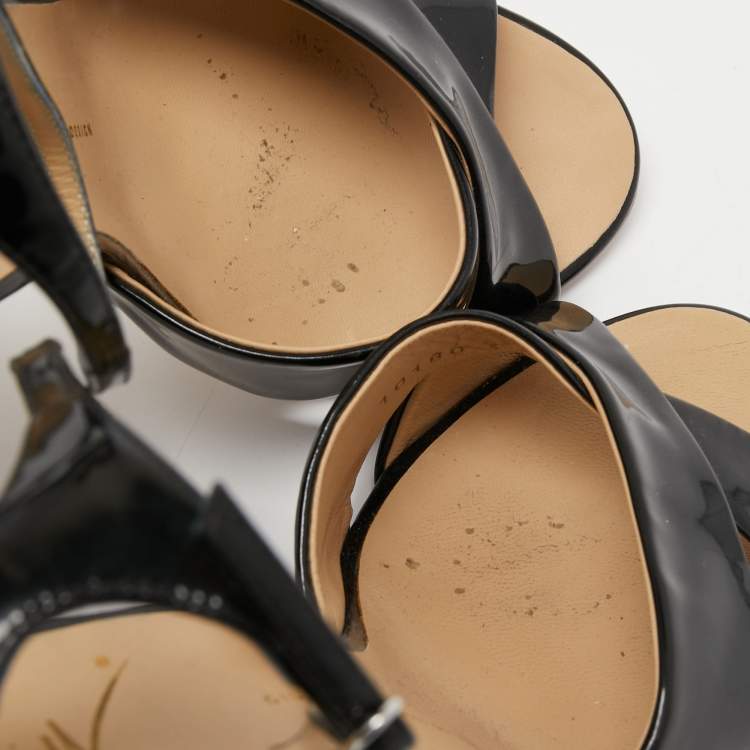 Pre Owned Giuseppe Zanotti Black Patent Leather Crisscross Ankle Strap Sandals Size 39