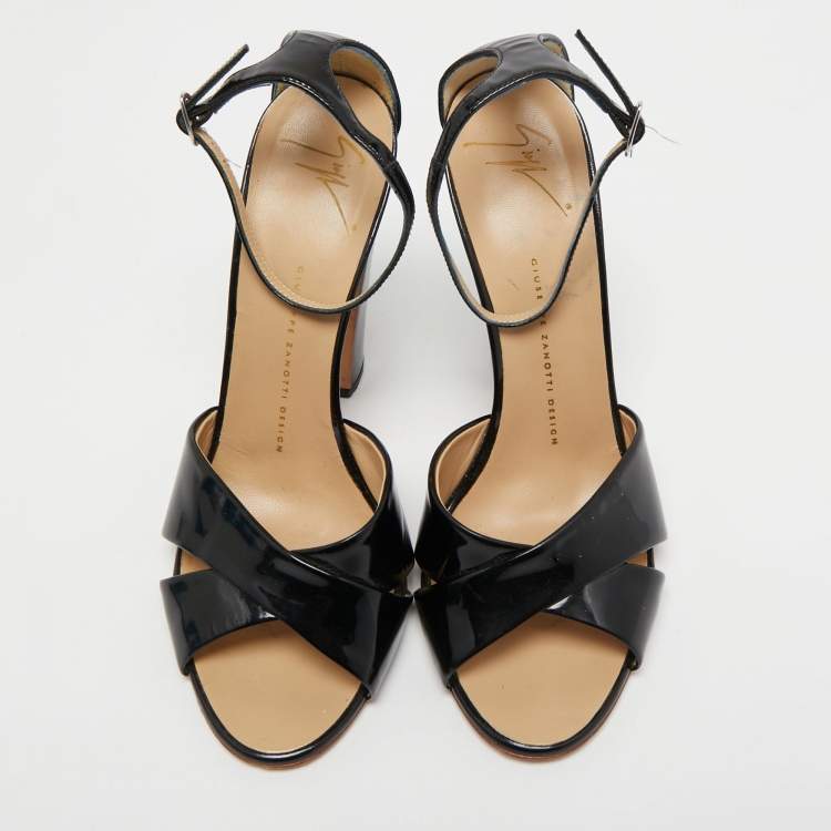 Pre Owned Giuseppe Zanotti Black Patent Leather Crisscross Ankle Strap Sandals Size 39