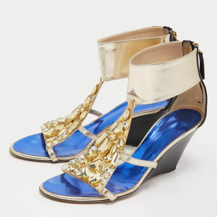 Pre Owned Giuseppe Zanotti Black/Gold Patent and Leather Crystal Embellished Wedge Sandals Size 40