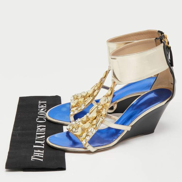 Pre Owned Giuseppe Zanotti Black/Gold Patent and Leather Crystal Embellished Wedge Sandals Size 40
