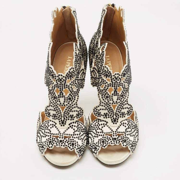 مملوكة مسبقًا Giuseppe Zanotti White/Black La Perla Cut Out Detail Crystal Embellished Booties Size 36