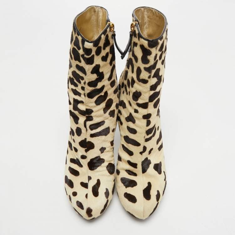 مملوكة مسبقًا Giuseppe Zanotti Beige/Brown Calf Hair Ankle Boots Size 40 