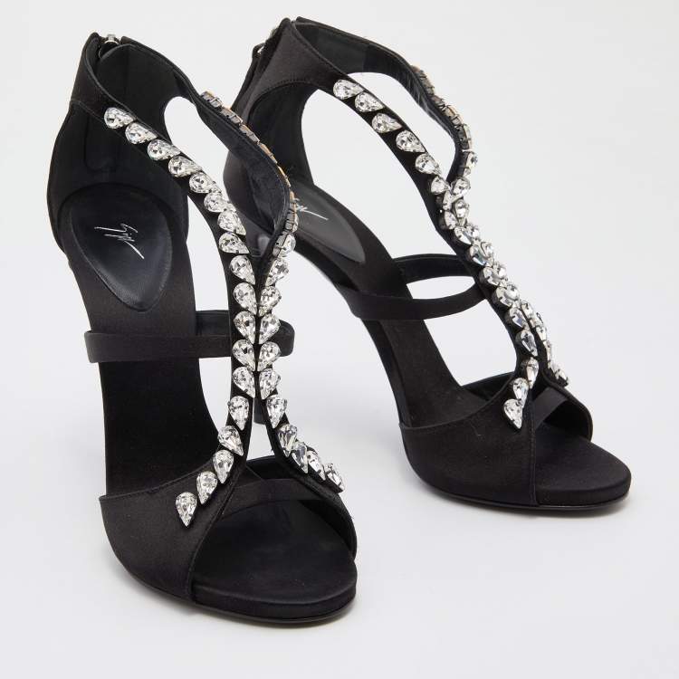 Pre Owned Giuseppe Zanotti Black Leather Crystal Embellished Pumps Size 38
