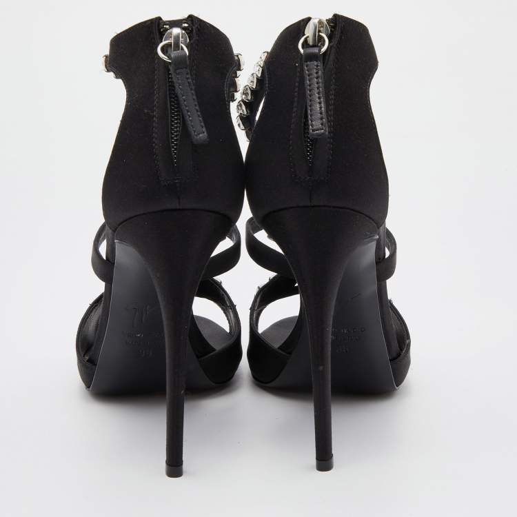 Pre Owned Giuseppe Zanotti Black Leather Crystal Embellished Pumps Size 38