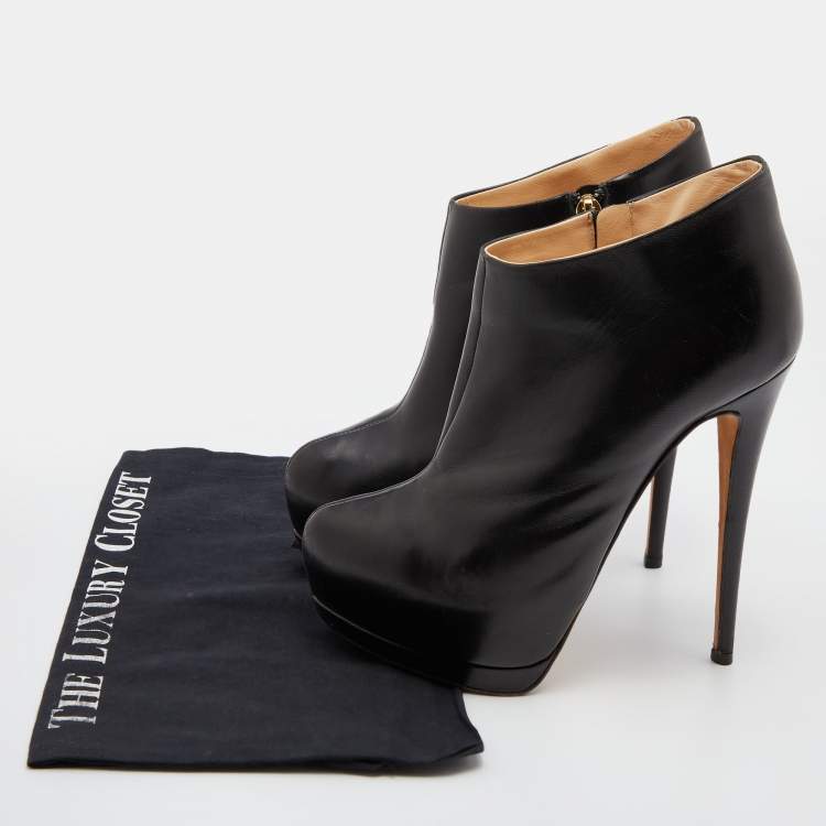 Pre Owned Giuseppe Zanotti Black Leather Ankle Length Platform Boots Size 38