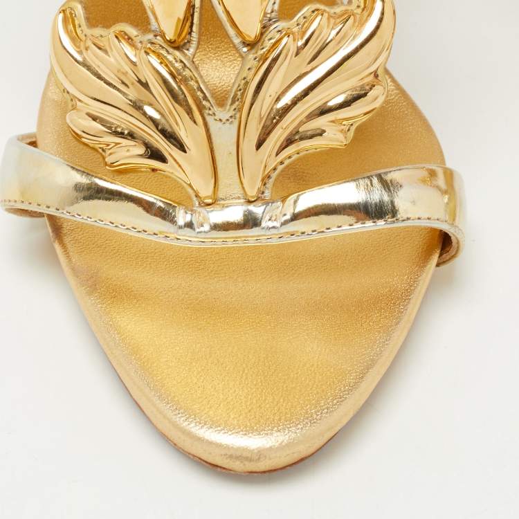 Pre Owned Giuseppe Zanotti Gold Leather Argent Metal Wing Strappy Sandals Size 41