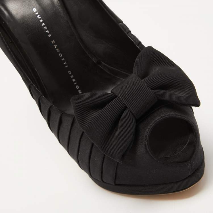 Pre Owned Giuseppe Zanotti Black Satin Bow Peep Toe Platform Pumps Size 39.5