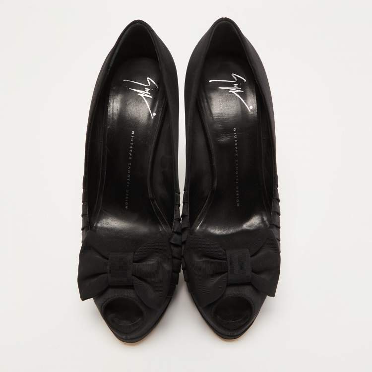 Pre Owned Giuseppe Zanotti Black Satin Bow Peep Toe Platform Pumps Size 39.5