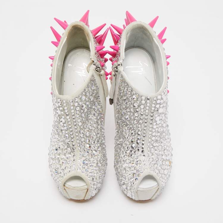Pre Owned Guiseppe Zanotti Grey Suede Crystal and Spiked Embellished Booties Size 35