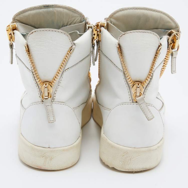 Pre Owned Giuseppe Zanotti White/Gold Leather Royce Chain High Top Sneakers Size 41