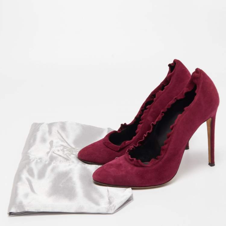 مملوكة مسبقًا Giuseppe Zanotti Red Suede Pumps Size 40