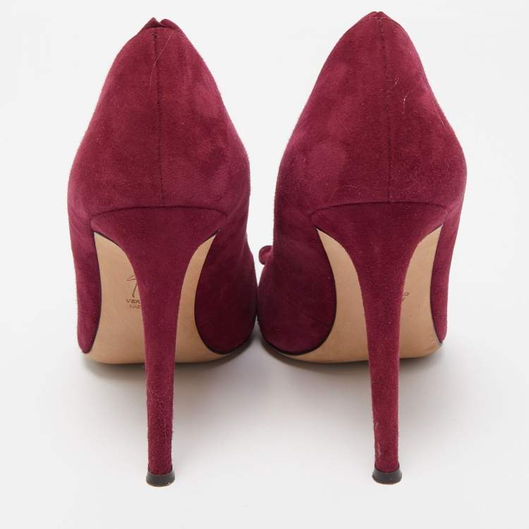 مملوكة مسبقًا Giuseppe Zanotti Red Suede Pumps Size 40