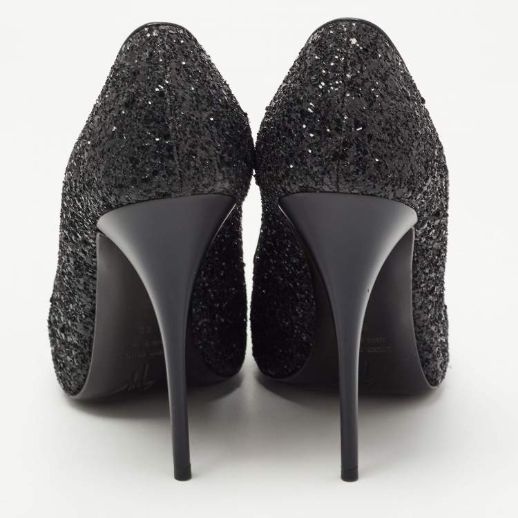 Pre Owned Giuseppe Zanotti Black/Silver Coarse Glitter Cap Toe Pumps Size 39