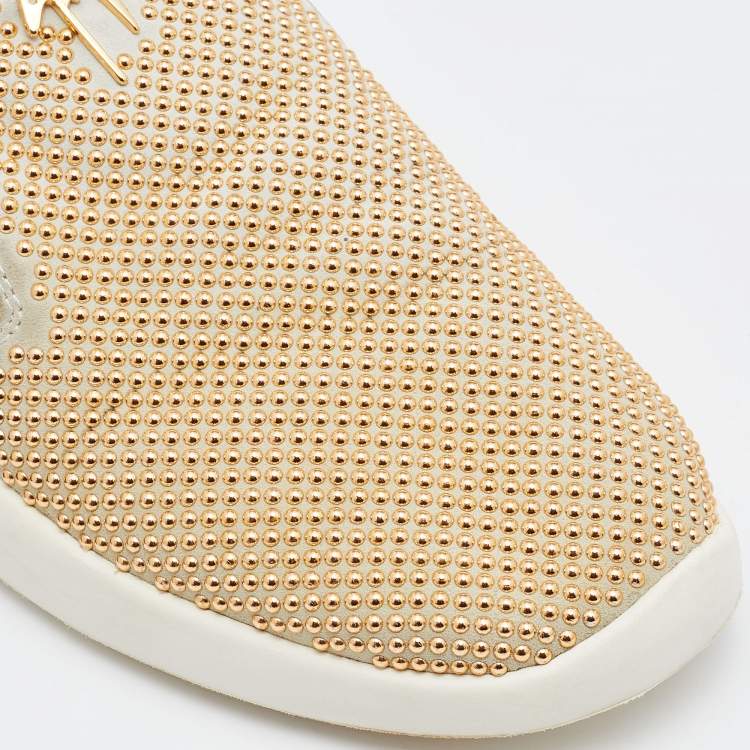 Pre Owned Giuseppe Zanotti White/Gold Studded Leather May London Slip On Sneakers Size 38
