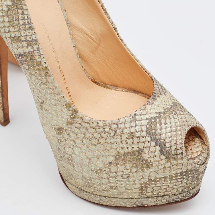 مملوكة مسبقًا Giuseppe Zanotti Green Python Embossed Leather Sharon Peep Toe Platform Pumps Size 38