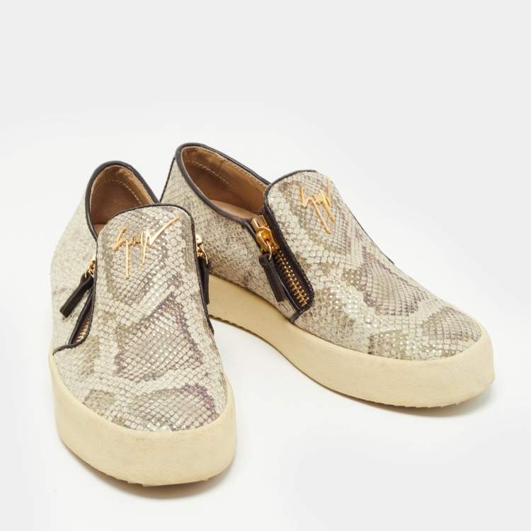 Pre Owned Giuseppe Zanotti Grey/Black Snakeskin Embossed Leather Zip Detail Sneakers Size 38