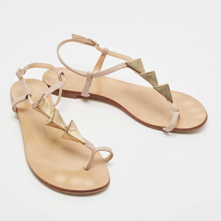 Pre Owned Giuseppe Zanotti Dusty Pink Leather Studded T-Strap Toe Ring Flat Sandals Size 39