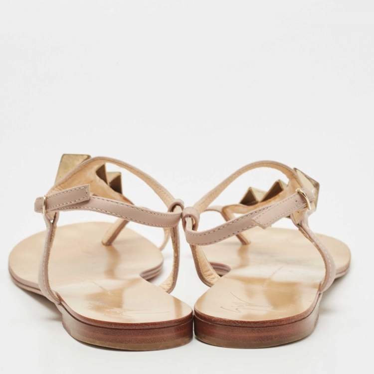 Pre Owned Giuseppe Zanotti Dusty Pink Leather Studded T-Strap Toe Ring Flat Sandals Size 39