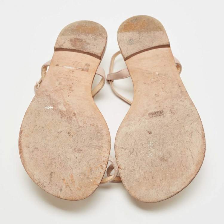 Pre Owned Giuseppe Zanotti Dusty Pink Leather Studded T-Strap Toe Ring Flat Sandals Size 39