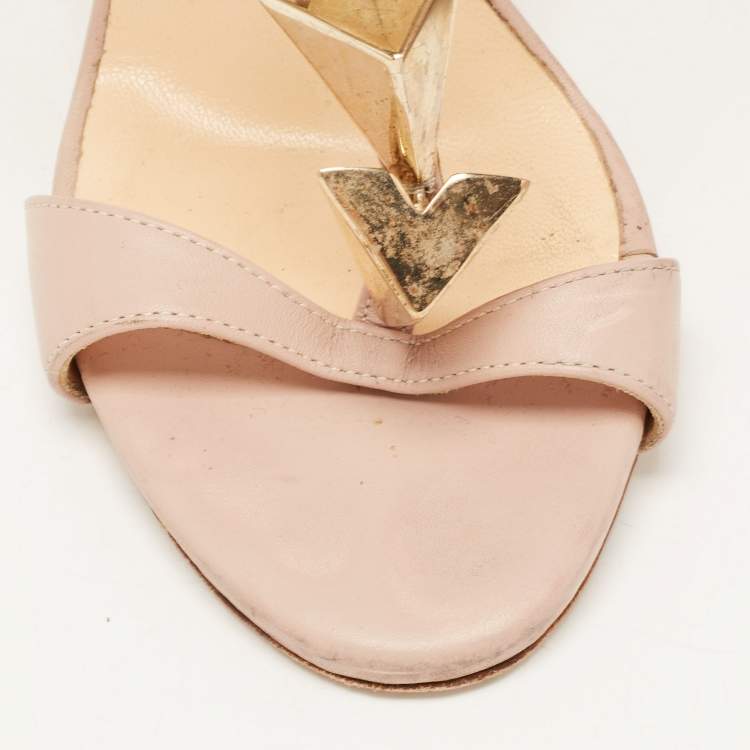 Pre Owned Giuseppe Zanotti Beige Leather Pyramid Studs Embellished Sandals Size 37