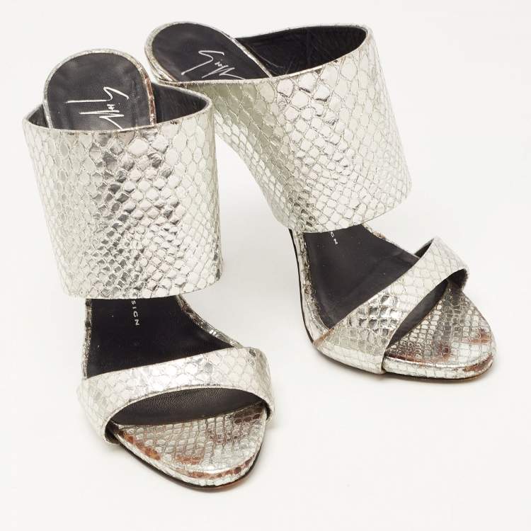 Pre Owned Giuseppe Zanotti Silver Python Embossed Leather Andrea Sandals Size 38.5