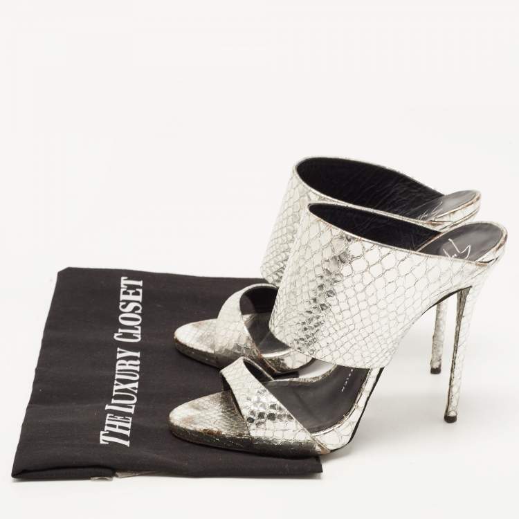 Pre Owned Giuseppe Zanotti Silver Python Embossed Leather Andrea Sandals Size 38.5