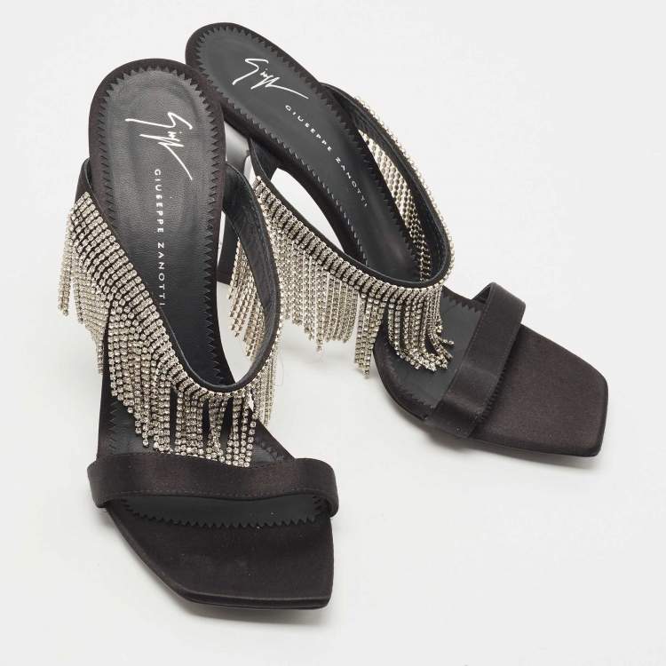 مملوكة مسبقًا Giuseppe Zanotti Black Satin Crystal Fringe Slide Sandals Size 38.5
