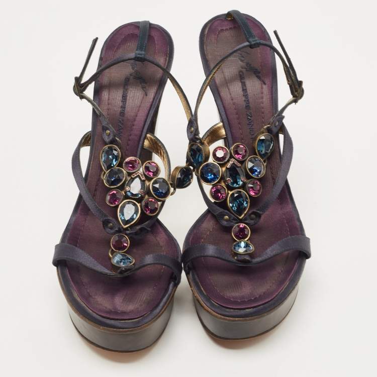 Pre Owned Giuseppe Zanotti Navy Blue Satin Crystal Embellished T-Strap Platform Sandals Size 39