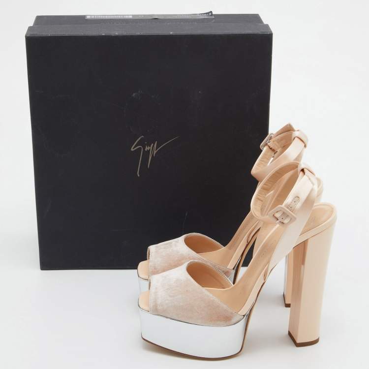 Pre Owned Giuseppe Zanotti Beige Velvet and Patent Leather Platform Slingback Pumps Size 40