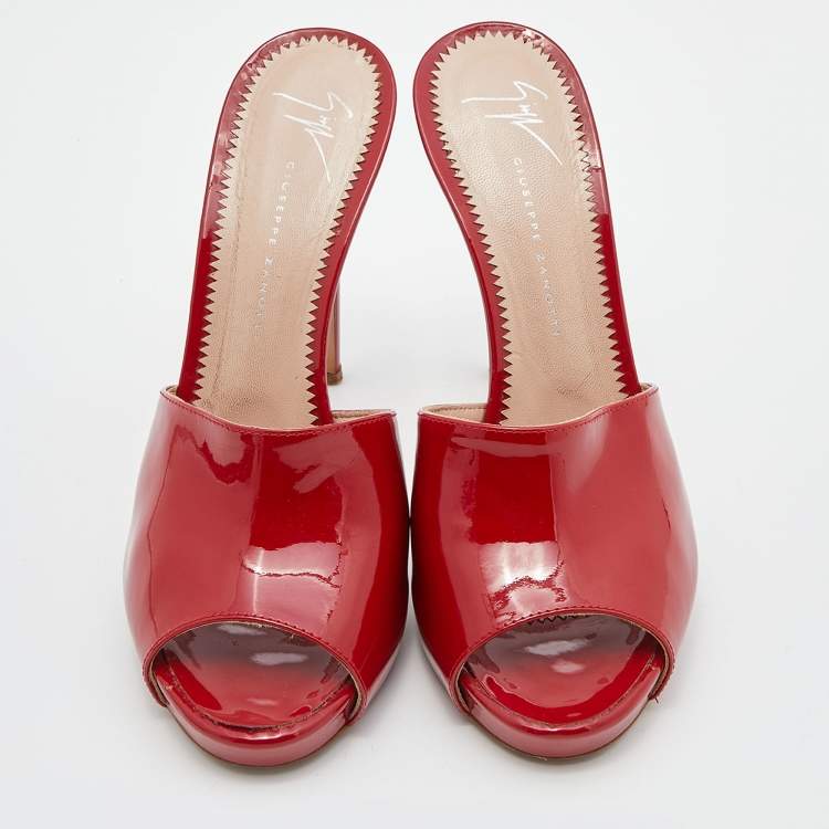 Pre Owned Giuseppe Zanotti Red Patent Leather Nettie Sandals Size 37