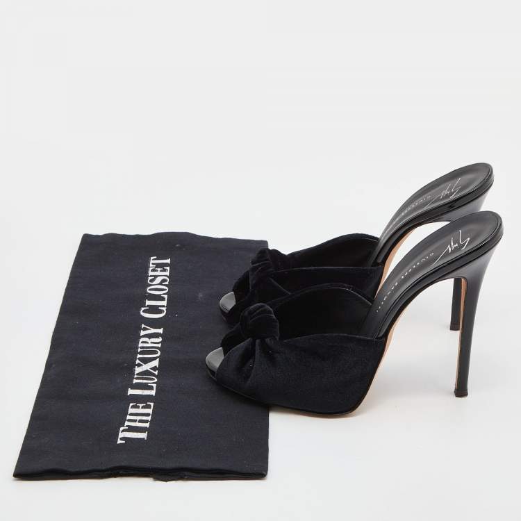 Pre Owned Giuseppe Zanotti Black Knotted Velvet Slide Sandals Size 37