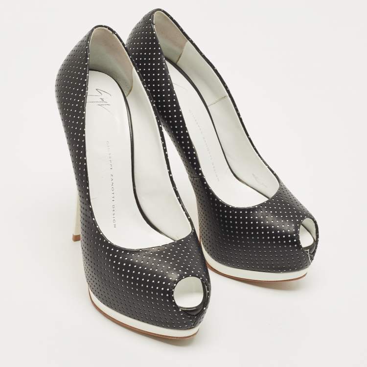 Pre Owned Giuseppe Zanotti Black Leather Peep Toe Pumps Size 38.5