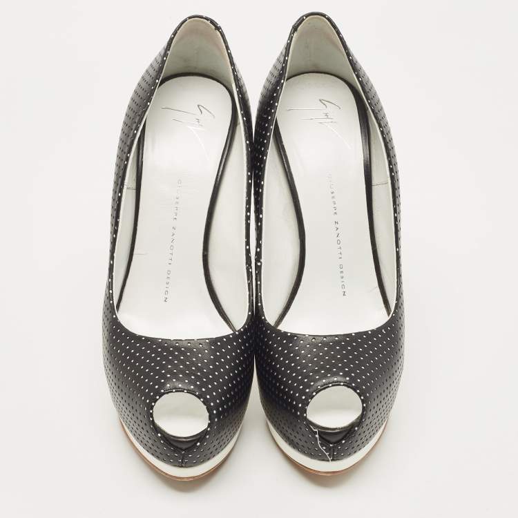 Pre Owned Giuseppe Zanotti Black Leather Peep Toe Pumps Size 38.5
