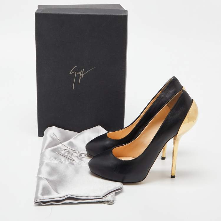 Pre Owned Giuseppe Zanotti Black Leather Round Toe Pumps Size 37