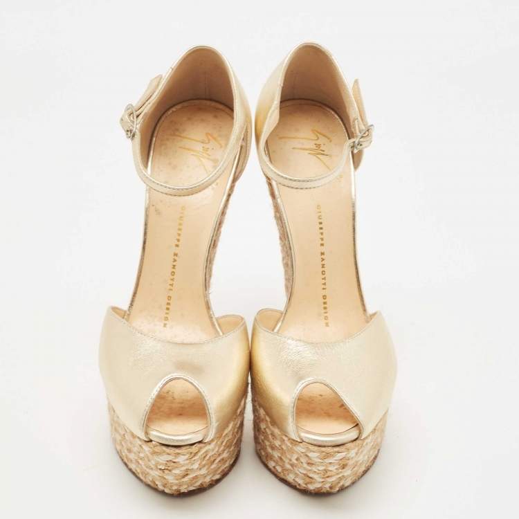 Pre Owned Giuseppe Zanotti Gold Leather Wedge Ankle Strap Espadrille Sandals Size 38