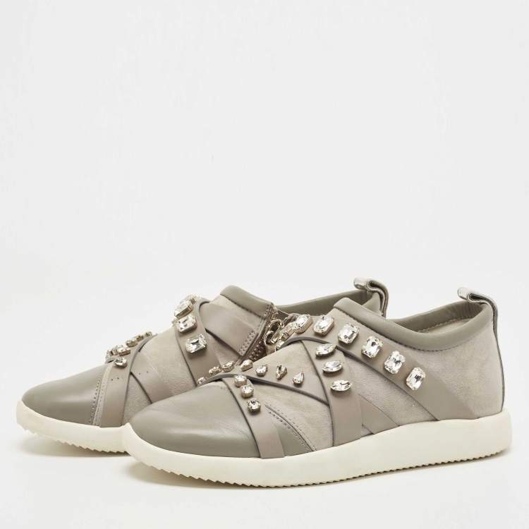Pre Owned Giuseppe Zanotti Grey Suede Leather Crystal Embellihsed Low Top Sneakers Size 39