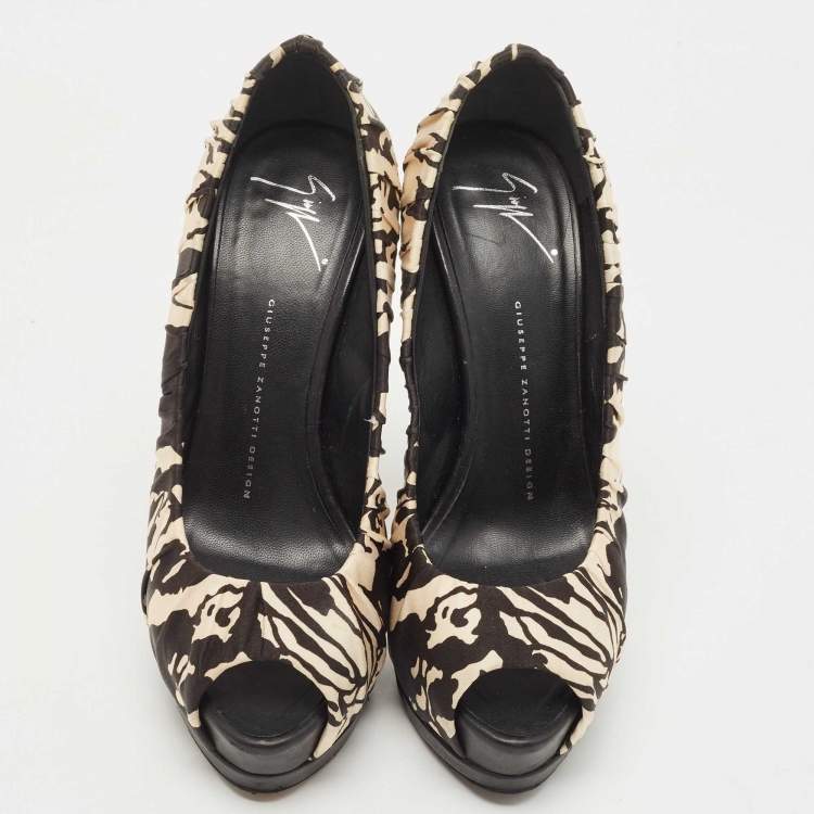 Pre Owned Giuseppe Zanotti Two Tone Printed Satin Peep Toe Platform Pumps Size 39