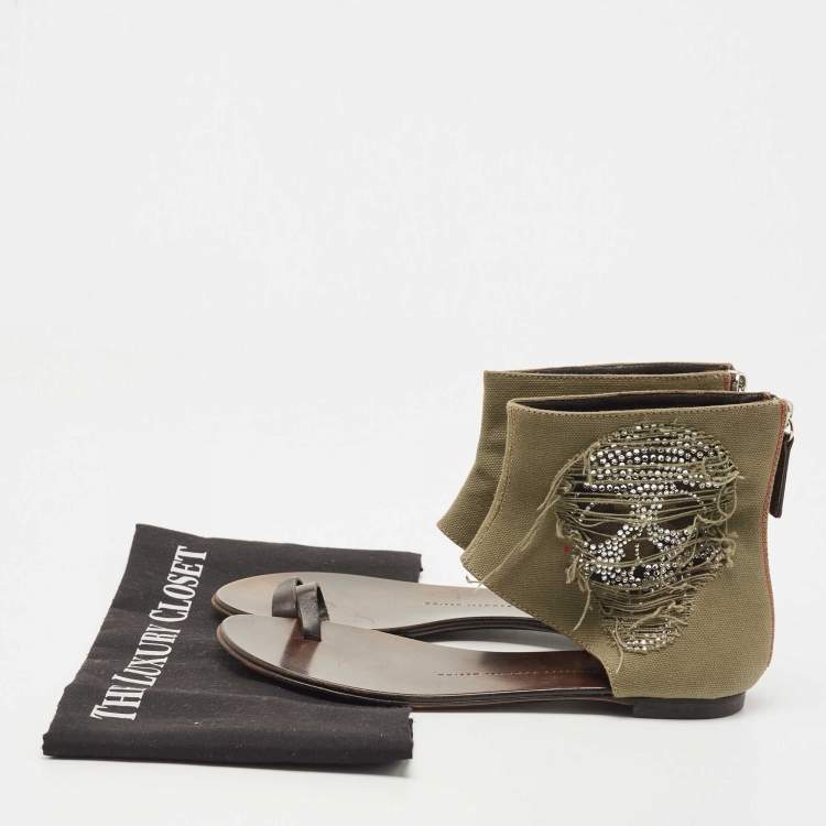 Pre Owned Giuseppe Zanotti Green Canvas Skull Crystal Embellished Toe Ring Zipper Flats Size 36