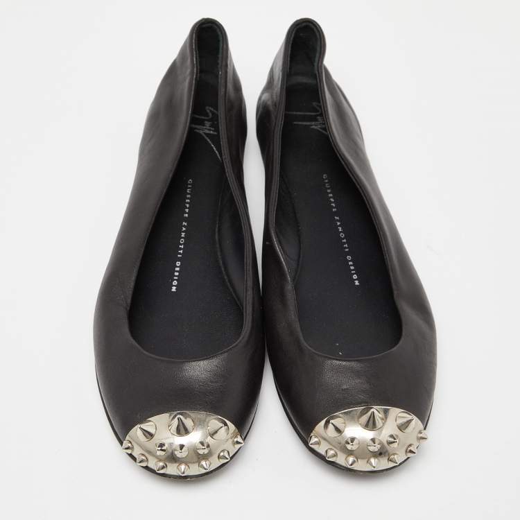 Pre Owned Giuseppe Zanotti Black Leather Malika Spiked Cap Toe Ballet Flats Size 36.5