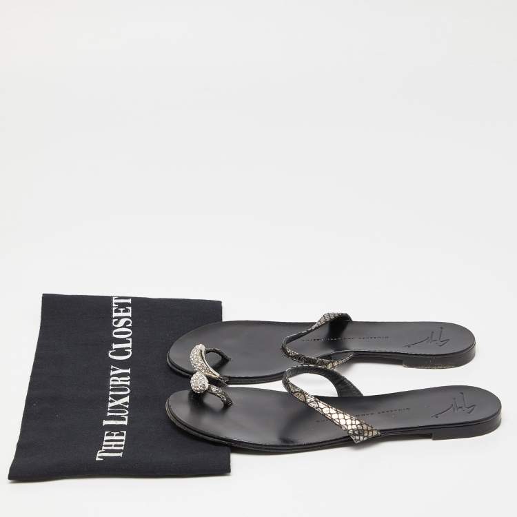 Pre Owned Giuseppe Zanotti Metallic Embossed Python Crystal Embellished Toe Ring Flats Size 38