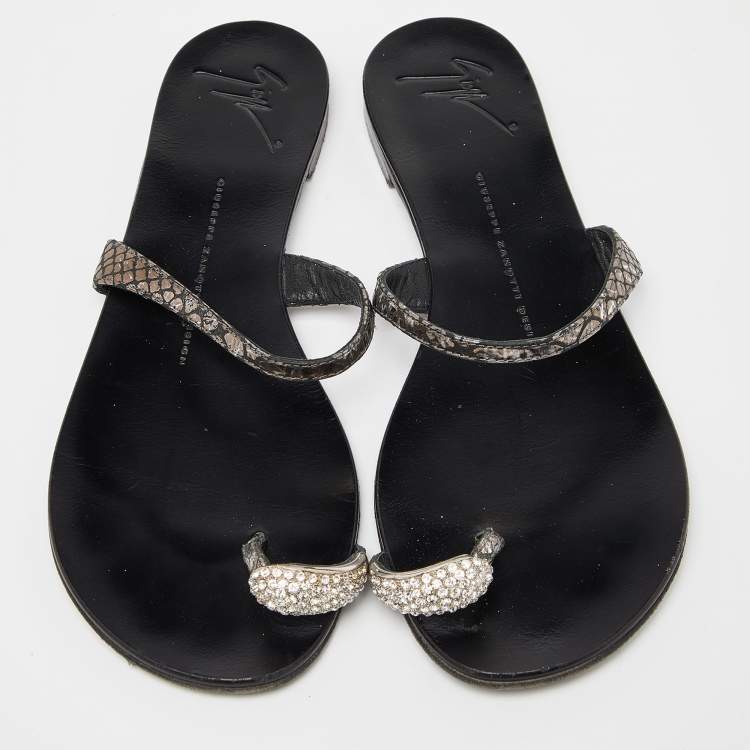 Pre Owned Giuseppe Zanotti Metallic Embossed Python Crystal Embellished Toe Ring Flats Size 38